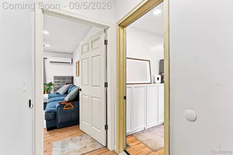 Entry Way - 2071 E Dodge Rd, Thetford, MI 48420 photo 2 of 2