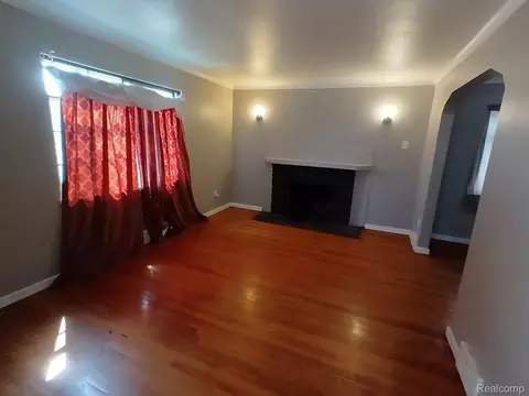 14435 Rossini Dr, Detroit, MI 48205
