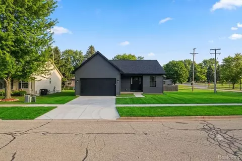 Vl School House Drive, Imlay City, MI 48444