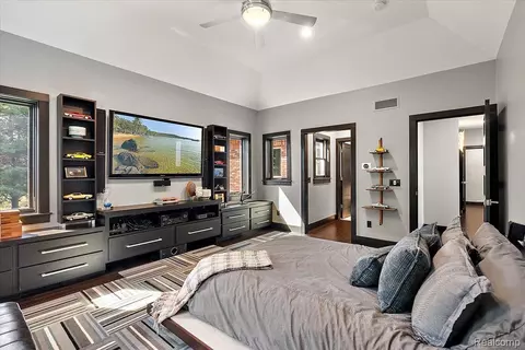 Bedroom - 3233 Winegar Rd, Perry, MI 48872 photo 4 of 6