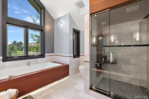 Bath - 3233 Winegar Rd, Perry, MI 48872 photo 2 of 3