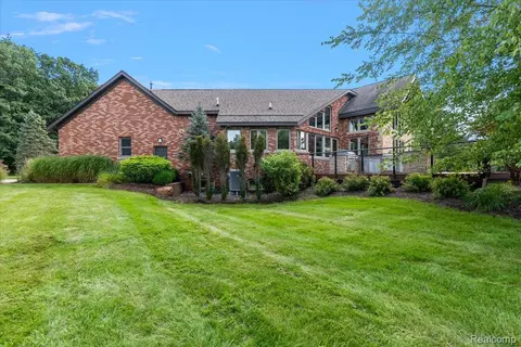 Exterior - 3233 Winegar Rd, Perry, MI 48872 photo 2 of 6