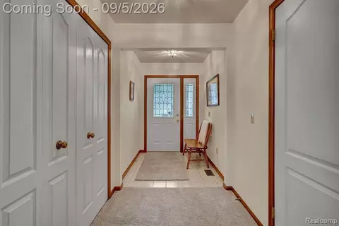 Entry Way - 5439 Hickory Cir, Mount Morris, MI 48433 photo 1 of 1