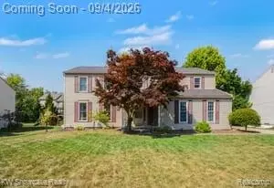 37921 W Meadowhill Dr, Northville, MI 48167