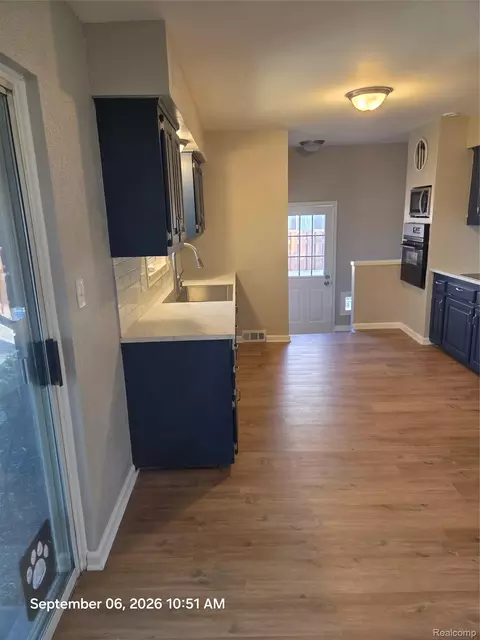 Entry Way - 29651 Fairfield Dr, Warren, MI 48088 photo 1 of 3