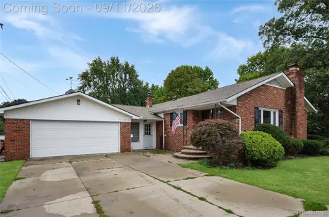 44819 Duffield Ave, Sterling Heights, MI 48314