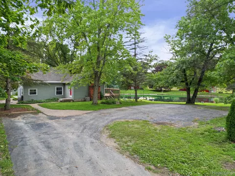 Exterior - 11897 Shaffer Rd, Springfield, MI 48350 photo 1 of 9