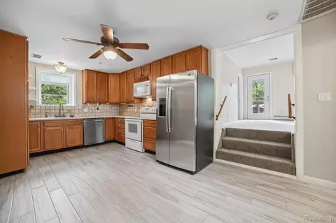 Other - 11897 Shaffer Rd, Springfield, MI 48350 photo 3 of 19