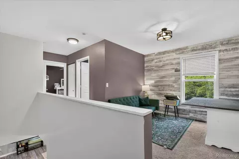 Entry Way - 1863 Greton Dr, Monroe, MI 48162 photo 4 of 4