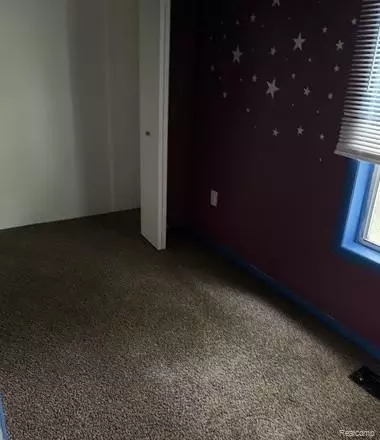 Bedroom - 128 E Lakeview Ave, Flint, MI 48503 photo 2 of 2