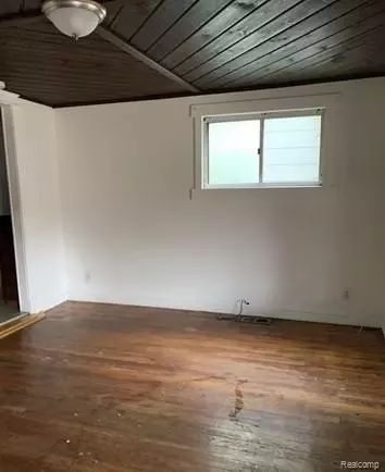 Other - 128 E Lakeview Ave, Flint, MI 48503 photo 2 of 8