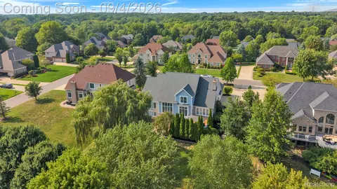 View/Area - 50145 Tottenham Ct, Canton, MI 48187 photo 6 of 9