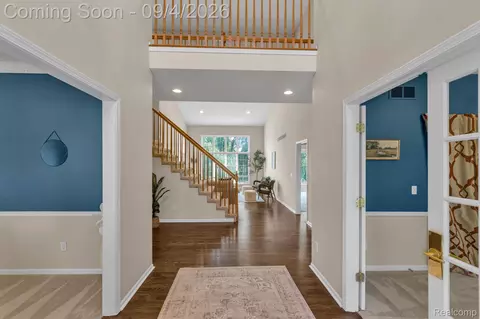 Entry Way - 50145 Tottenham Ct, Canton, MI 48187 photo 1 of 9