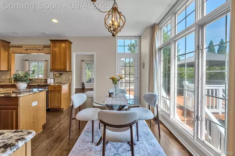 Dining - 50145 Tottenham Ct, Canton, MI 48187 photo 2 of 2
