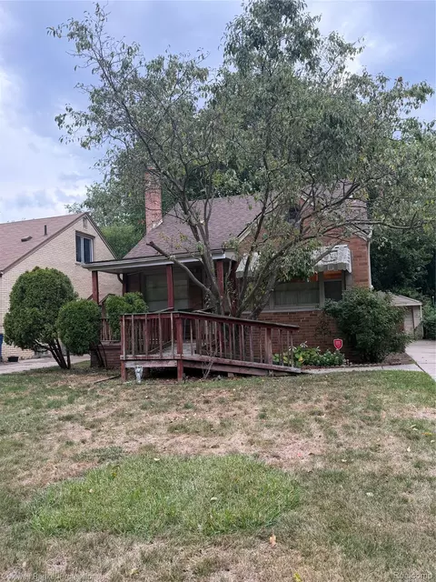 5256 Gateshead St, Grosse Pointe, MI 48236 photo 5