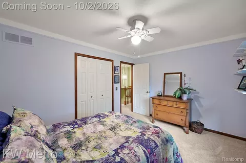 Bedroom - 294 Miracle Dr, Troy, MI 48084 photo 6 of 7