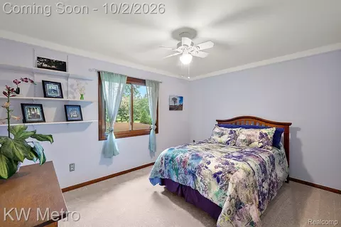 Bedroom - 294 Miracle Dr, Troy, MI 48084 photo 5 of 7