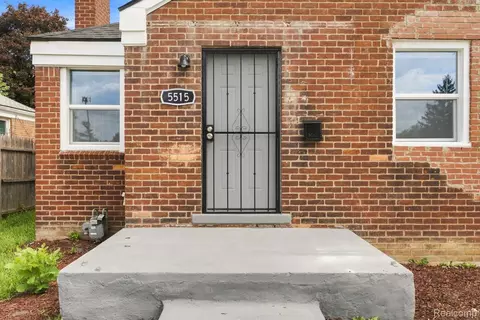 Exterior - 5515 E Outer Dr, Detroit, MI 48234 photo 3 of 5