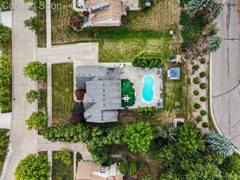 View/Area - 214 Robert Ct, Canton, MI 48188 photo 1 of 8