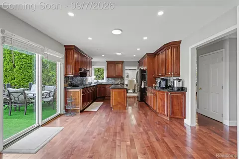 Kitchen - 214 Robert Ct, Canton, MI 48188 photo 2 of 6
