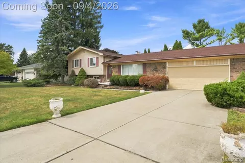 Other - 37582 Whitney Dr, Wayne, MI 48184 photo 2 of 7
