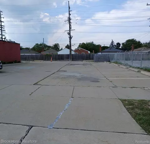 lot S 317-319 Harper Ave, Saint Clair Shores, MI 48082
