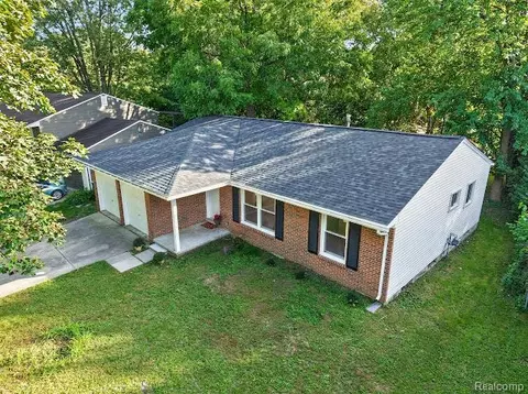 View/Area - 8564 Windsor Ct, Superior, MI 48198 photo 4 of 12