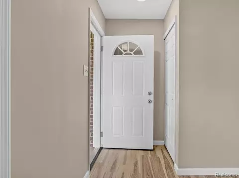 Entry Way - 8564 Windsor Ct, Superior, MI 48198 photo 1 of 4
