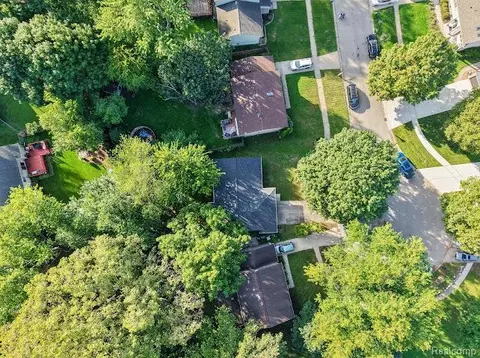 View/Area - 8564 Windsor Ct, Superior, MI 48198 photo 5 of 12