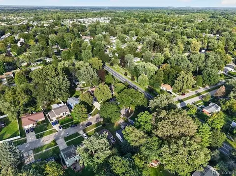 View/Area - 8564 Windsor Ct, Superior, MI 48198 photo 7 of 12