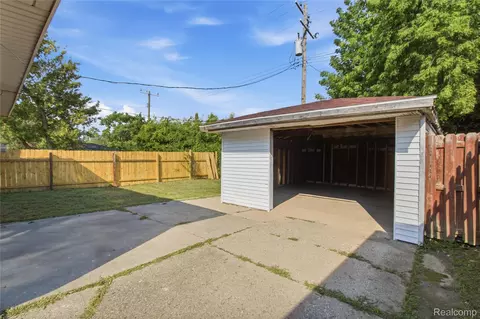 17544 Evergreen Rd, Detroit, MI 48219