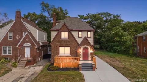 9238 Littlefield St, Detroit, MI 48228