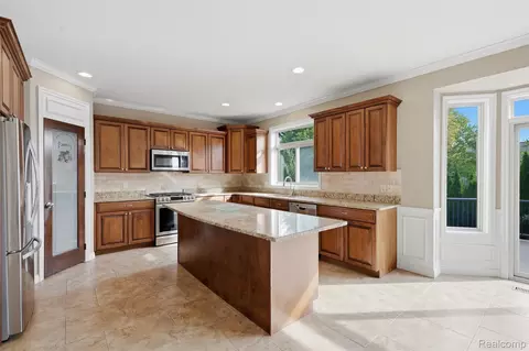 Kitchen - 52908 Harmony Dr, Macomb, MI 48042 photo 1 of 4