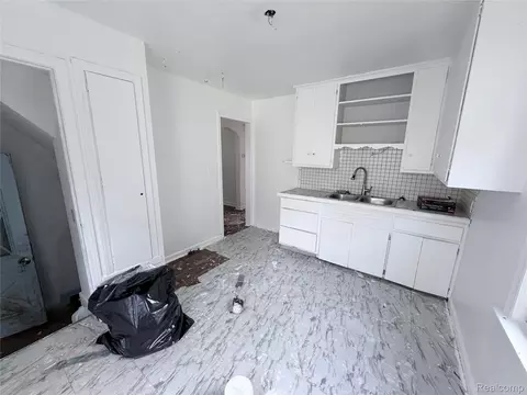 Kitchen - 3220 W Ridgeway Ave, Mount Morris, MI 48504 photo 1 of 1
