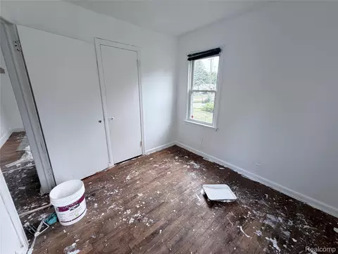 Bedroom - 3220 W Ridgeway Ave, Mount Morris, MI 48504 photo 8 of 8