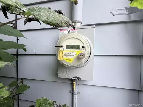 Other - 318 E Myrtle Ave, Flint, MI 48505 photo 8 of 10