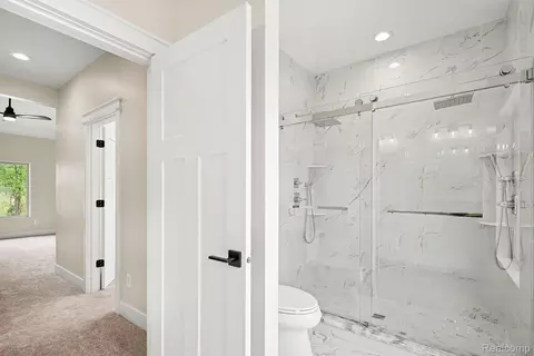 Entry Way - 57560 Omo Rd, Ray, MI 48096 photo 3 of 3