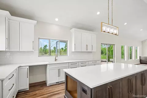 Kitchen - 57560 Omo Rd, Ray, MI 48096 photo 5 of 5