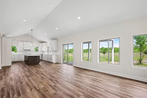 Living - 57560 Omo Rd, Ray, MI 48096 photo 2 of 2