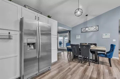 Dining - 27116 Warner Ave, Warren, MI 48092 photo 3 of 3
