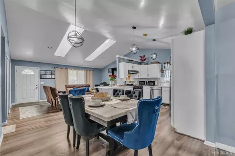 Dining - 27116 Warner Ave, Warren, MI 48092 photo 2 of 3