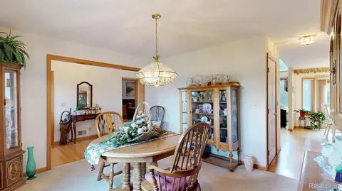 Dining - 6367 Boulder Dr, Flint, MI 48433 photo 5 of 6