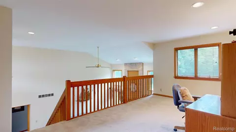 Entry Way - 6367 Boulder Dr, Flint, MI 48433 photo 4 of 4