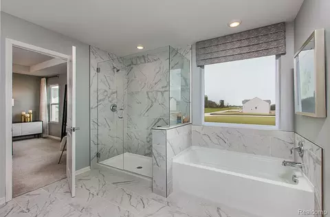 Bath - 2768 Silo Dr, Saline, MI 48176 photo 1 of 2