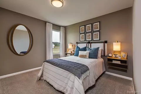 Bedroom - 2768 Silo Dr, Saline, MI 48176 photo 2 of 2