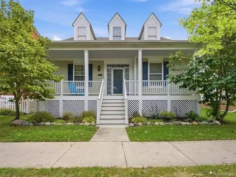 43137 Emerson Way, Novi, MI 48377