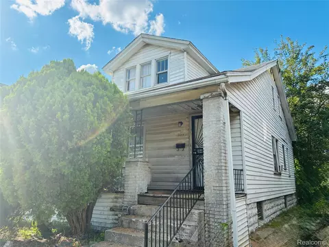 2504 Kendall St, Detroit, MI 48238