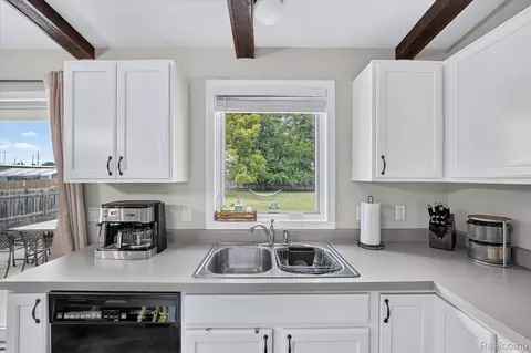 Kitchen - 734 Kent St, Carleton, MI 48117 photo 3 of 3