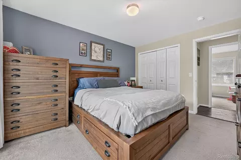 Bedroom - 734 Kent St, Carleton, MI 48117 photo 1 of 7