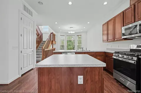 Kitchen - 108 Adelaide St, Detroit, MI 48201 photo 4 of 6